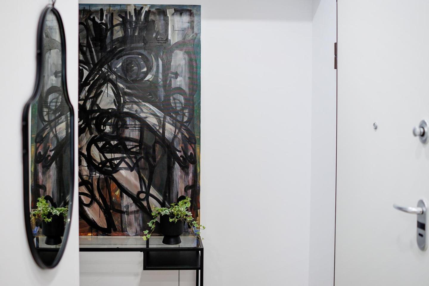 The Corner Luxe Apartment Бухарест Екстер'єр фото